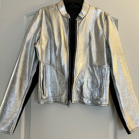LaMarque
Chapin Reversible Leather Bomber Jacket - Picture 5 of 6